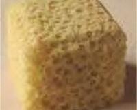 Welche Körperteile des Pferdes werden mit dem Schwamm gereinigt?