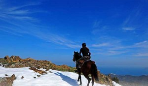 Reiten im spanischen Gebirge