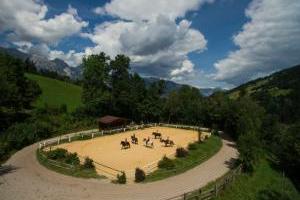 Reitplatz auf dem Seiterhof